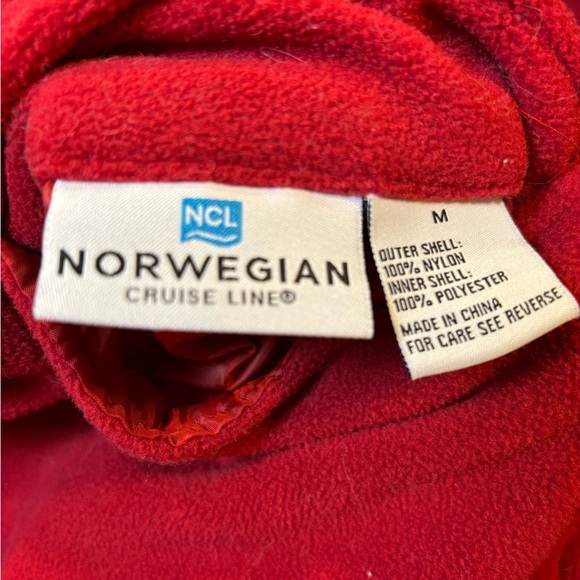 Norwegian Cruise Line reversible men’s size medium black all weather coat - Picture 5 of 10